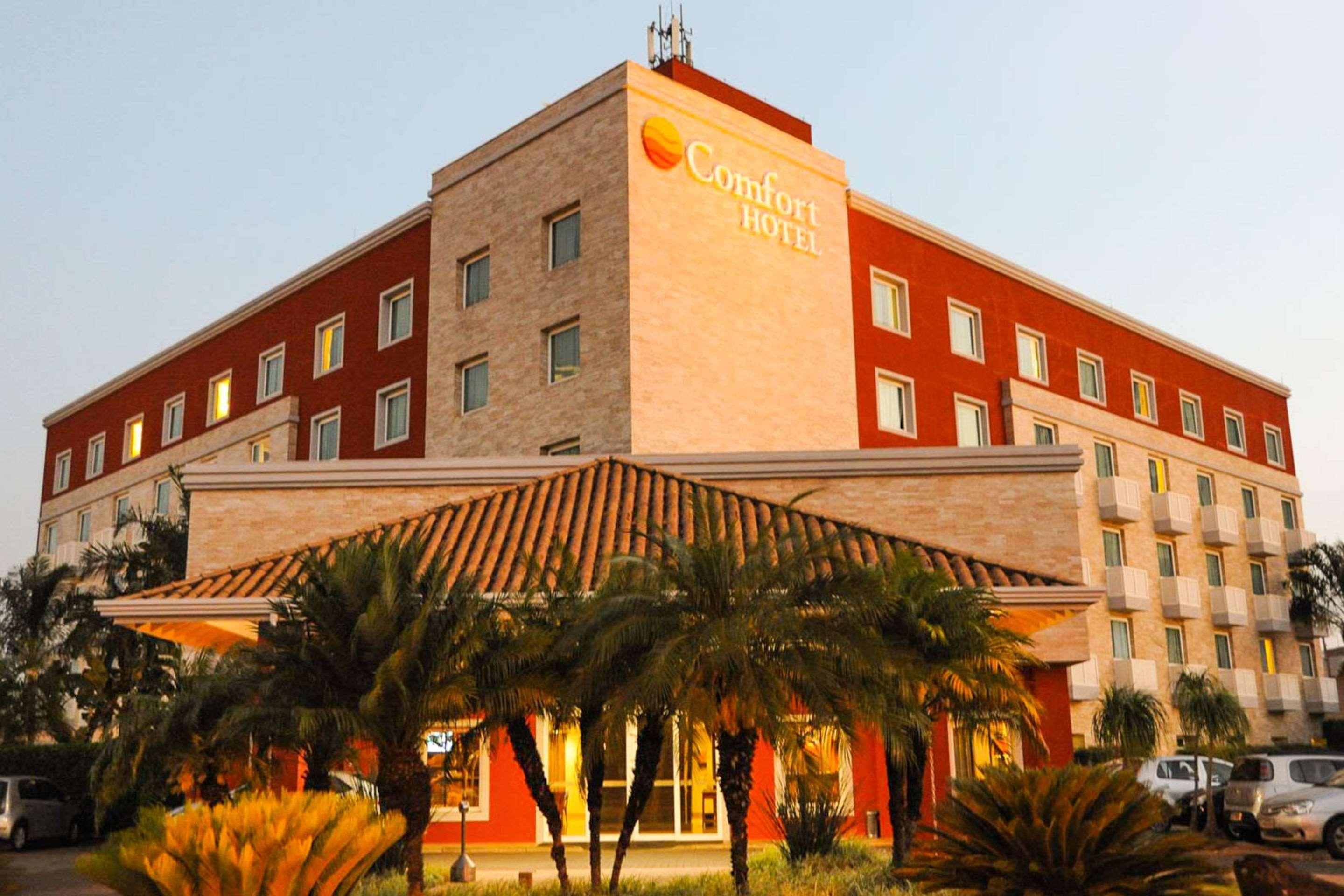 Comfort Hotel Araraquara Exterior photo